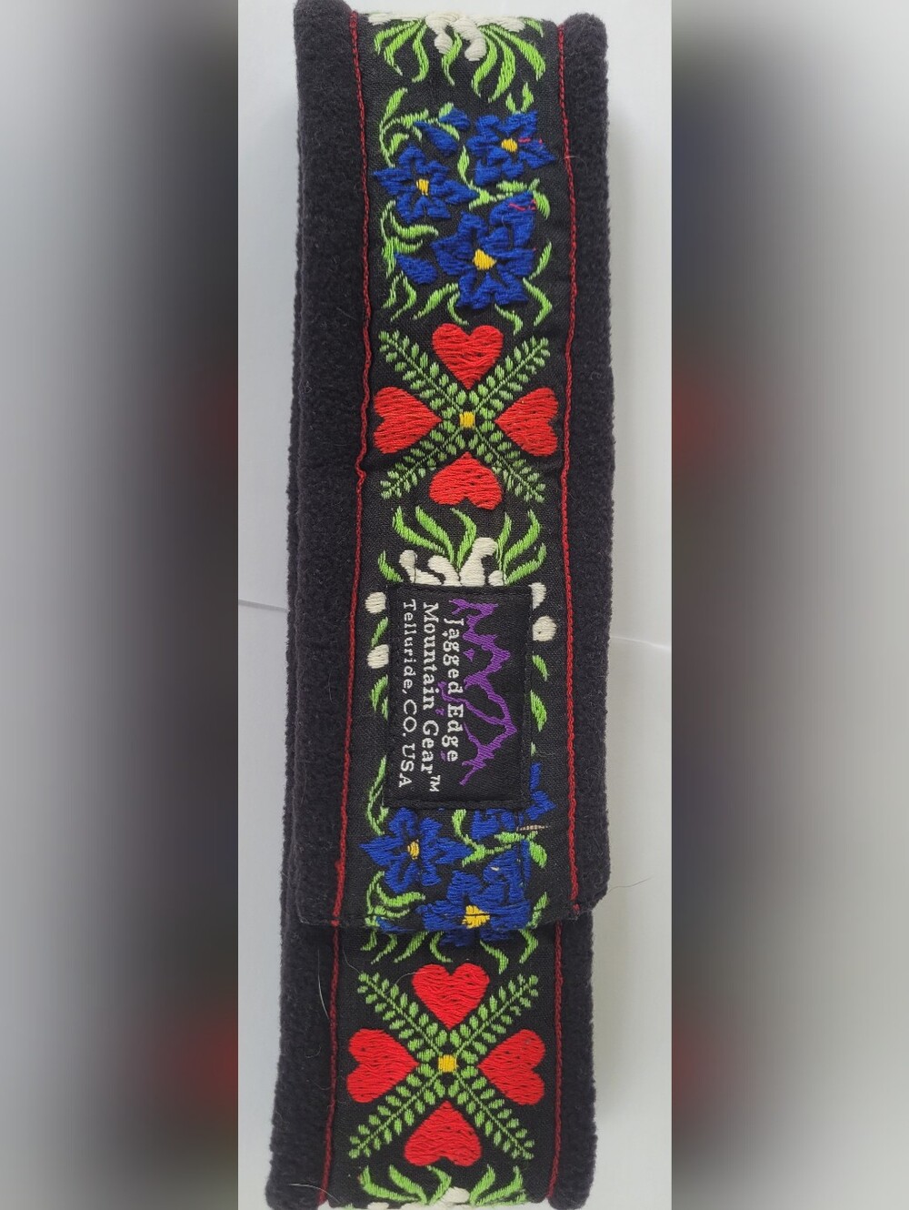 Vintage Jagged Edge Mountain Gear Embroidered Headband ❤️ Like New & Beautiful!